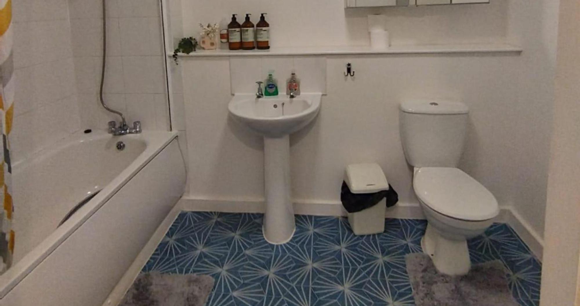 Business & Leisure City Centre 2 Bed En-Suite Apartment With Free Parking And Netflix Coventry Bagian luar foto