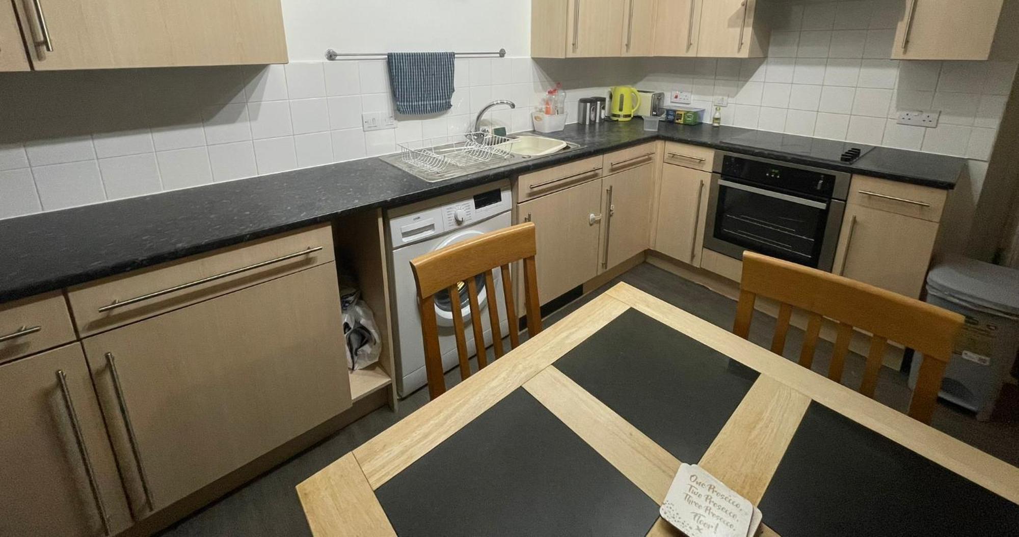 Business & Leisure City Centre 2 Bed En-Suite Apartment With Free Parking And Netflix Coventry Bagian luar foto